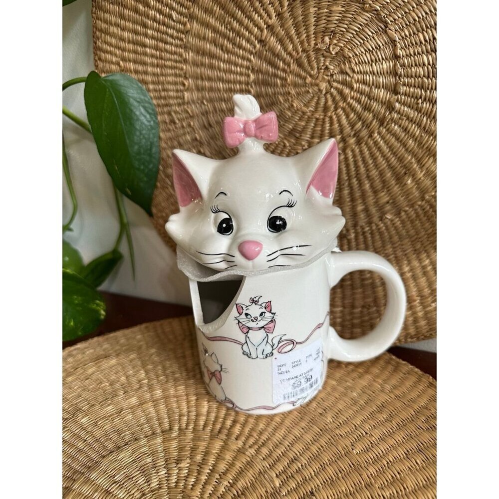 Disney’s aristocrats ceramic mug & topper